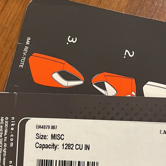 Nike Packable Reversible Tote Bag Polka Dot 2010 black white - Picture 8 of 11